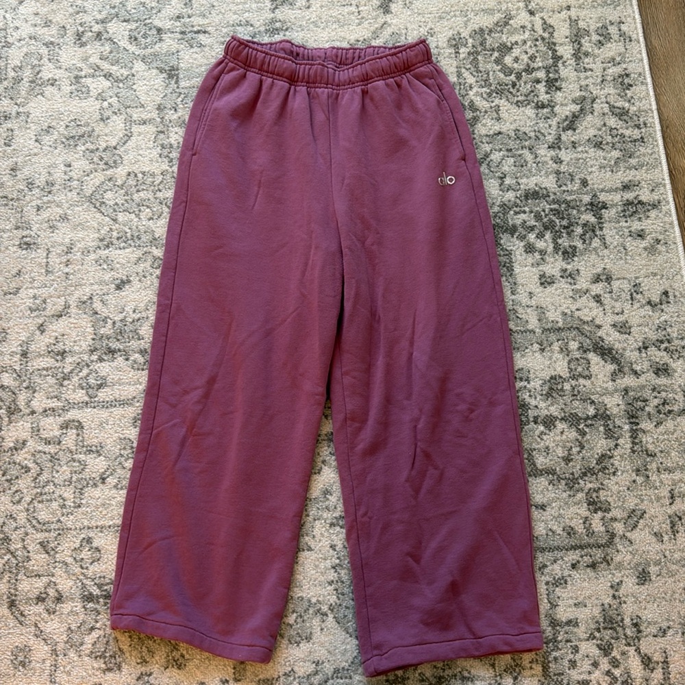 Alo wide leg sweatpants size medium